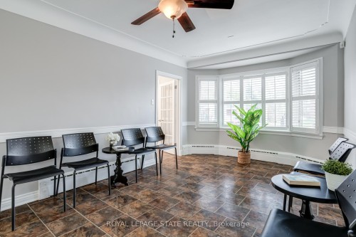 15 Empress Avenue, Hamilton, ON 