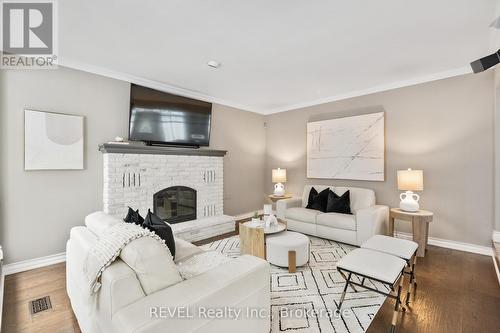 78 Sovereign Drive, St. Catharines (Glendale/Glenridge), ON - Indoor Photo Showing Living Room With Fireplace