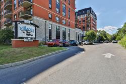 704-25 Prom. des Îles  Laval (Chomedey), QC H7M 0A1