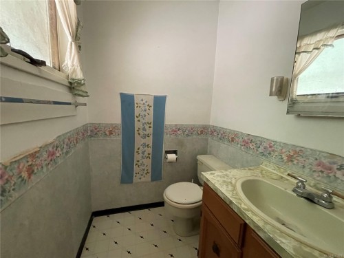 6929 Cherry Creek Rd, Port Alberni, BC 