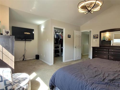 62 Dufferin Avenue W, Portage La Prairie, MB - Indoor Photo Showing Bedroom