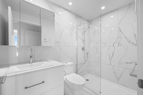 Bathroom - 1808-2000 Rue Sauvé O., Montréal (Ahuntsic-Cartierville), QC - Indoor Photo Showing Bathroom