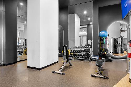 Exercise room - 1808-2000 Rue Sauvé O., Montréal (Ahuntsic-Cartierville), QC - Indoor Photo Showing Gym Room