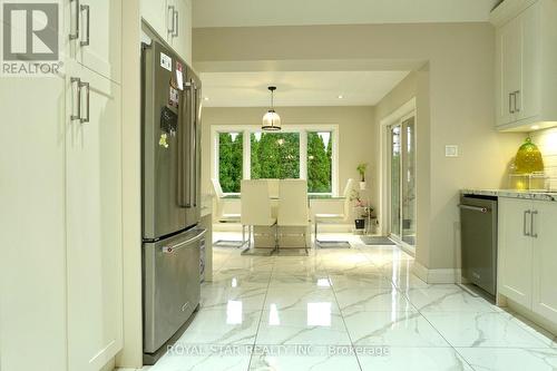 27 Matlock Avenue, Mississauga, ON - Indoor