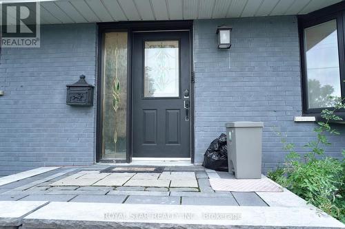 27 Matlock Avenue, Mississauga, ON - Outdoor With Exterior