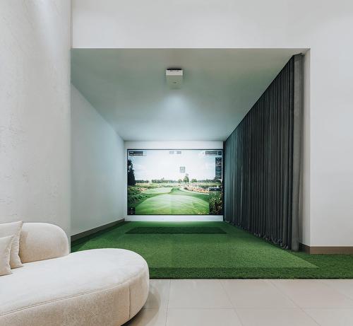 Playroom - 505-1900 Rue Yvette-Brillon, Montréal (Ahuntsic-Cartierville), QC - Indoor Photo Showing Other Room