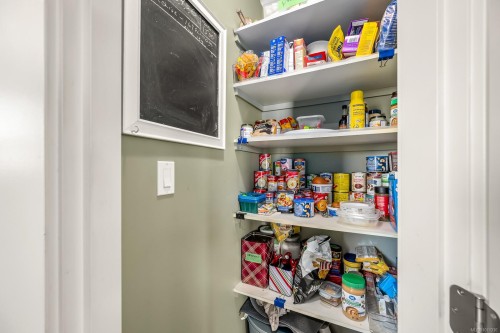 726 Cameleon Dr, Campbell River, BC 