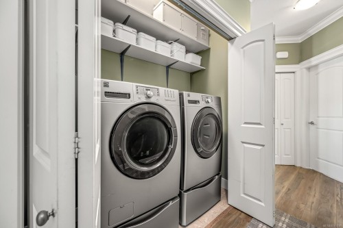 726 Cameleon Dr, Campbell River, BC 