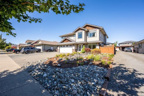 726 Cameleon Dr, Campbell River, BC 