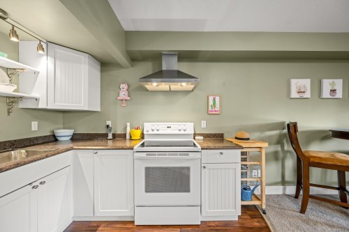 726 Cameleon Dr, Campbell River, BC 