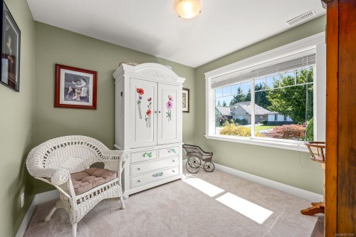 726 Cameleon Dr, Campbell River, BC 