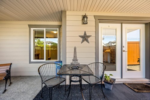 726 Cameleon Dr, Campbell River, BC 