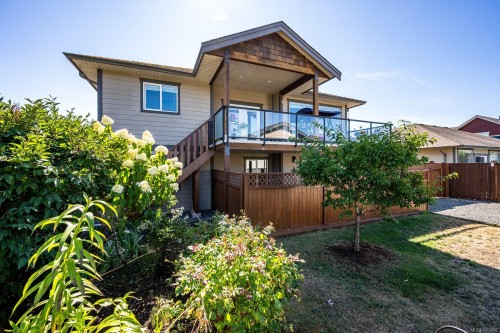 726 Cameleon Dr, Campbell River, BC 