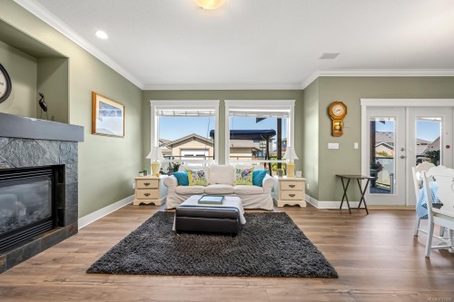 726 Cameleon Dr, Campbell River, BC 