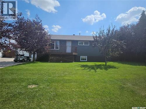 406 First Avenue E, Lampman, SK - Outdoor
