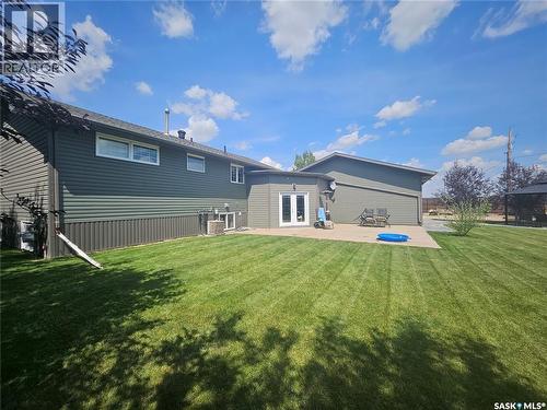 406 First Avenue E, Lampman, SK - Outdoor