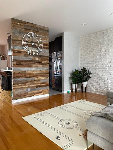 Family room - 240 Rue Renoir, Saint-Constant, QC - Indoor