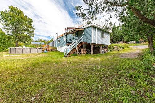 Face arrière - 9065  - 9067 Ch. Ladouceur, Sainte-Agathe-Des-Monts, QC 