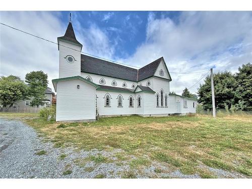 8-12 Cross Road, Bay Roberts, NL 