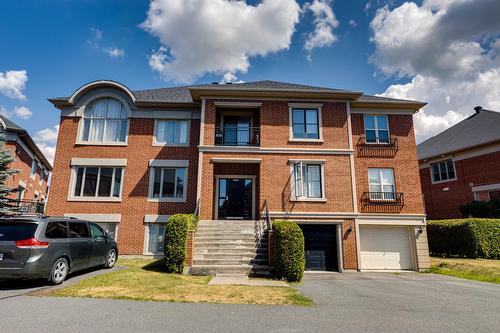 3-4425 Ch. des Prairies  Brossard, QC J4Y 0E5