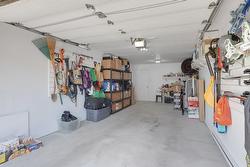 Garage - 