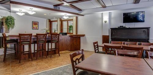 Dinette - 318-3228 Rue Ste-Émilie, Saguenay (Jonquière), QC - Indoor Photo Showing Dining Room