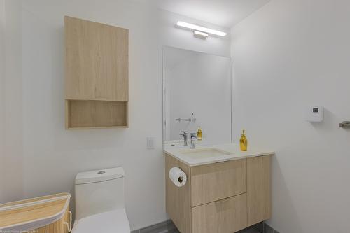 Bathroom - 511-5460 Rue Sherbrooke E., Montréal (Mercier/Hochelaga-Maisonneuve), QC - Indoor Photo Showing Bathroom