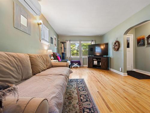 46 Lockhart Avenue, Truro, NS 