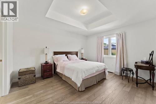 117 Arthur Street North, Harrow, ON - Indoor Photo Showing Bedroom