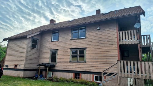 220 Michigan St, Victoria, BC 