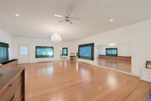 7003 Mays Rd, Duncan, BC 