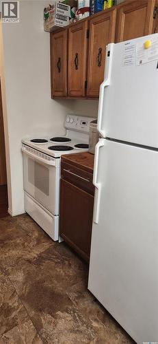 202-B 1350 Gordon Road, Moose Jaw, SK - Indoor Photo Showing Kitchen