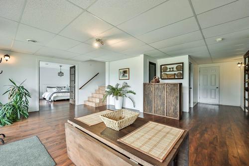 Salle familiale - 2060 Côte St-Victor, Papineauville, QC 