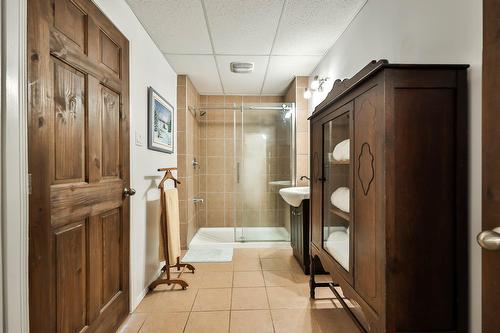 Salle de bains - 2060 Côte St-Victor, Papineauville, QC 