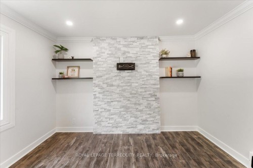 596 Hager Avenue, Burlington, ON - Indoor