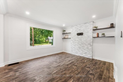 596 Hager Avenue, Burlington, ON - Indoor Photo Showing Other Room