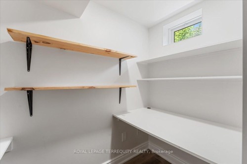 596 Hager Avenue, Burlington, ON - Indoor With Storage