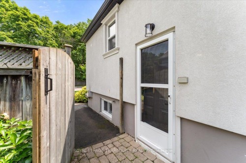 596 Hager Avenue, Burlington, ON - Outdoor With Exterior