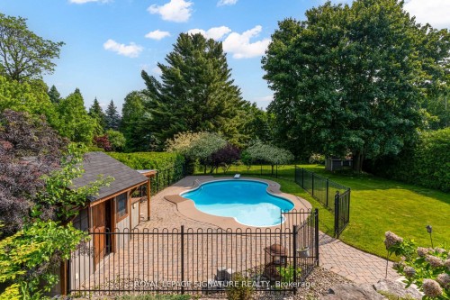 383 Maplehurst Avenue, Oakville, ON - Outdoor With In Ground Pool With Backyard