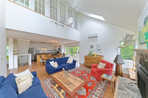 798433 3Rd Line E, Mulmur, ON - Indoor Photo Showing Living Room