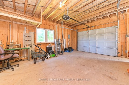 798433 3Rd Line E, Mulmur, ON - Indoor Photo Showing Garage