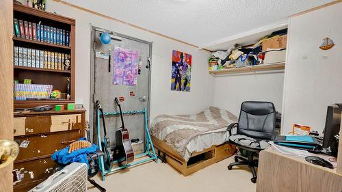 32 Old N Thompson  E Highway, Clearwater, BC - Indoor