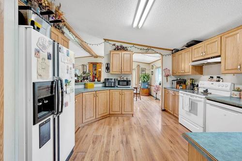 32 Old N Thompson  E Highway, Clearwater, BC 