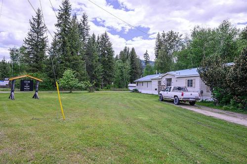 32 Old N Thompson  E Highway, Clearwater, BC 