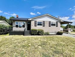 72 Acadia Avenue  Stellarton, NS B0K 1S0