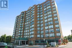 706 - 711 ROSSLAND ROAD E  Whitby, ON L1N 8Z1