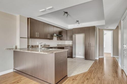 Kitchen - 302-1692 Boul. Pie-Xi N., Québec (La Haute-Saint-Charles), QC - Indoor Photo Showing Kitchen