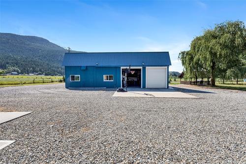 211 Pleasant Valley Cross Road, Armstrong, BC - Outdoor