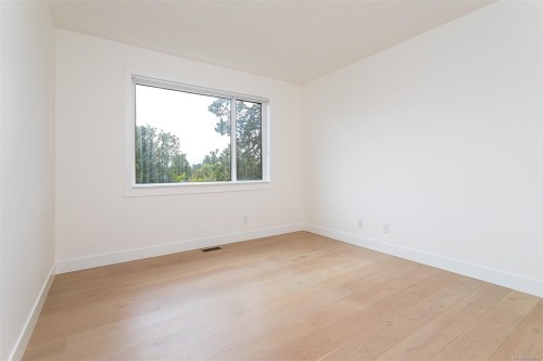 3595 Cedar Hill Rd, Saanich, BC 