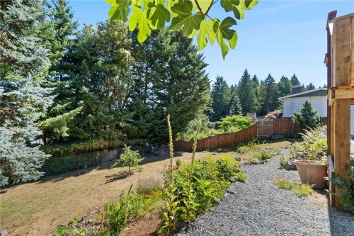 125 Arbutus Cres, Ladysmith, BC 